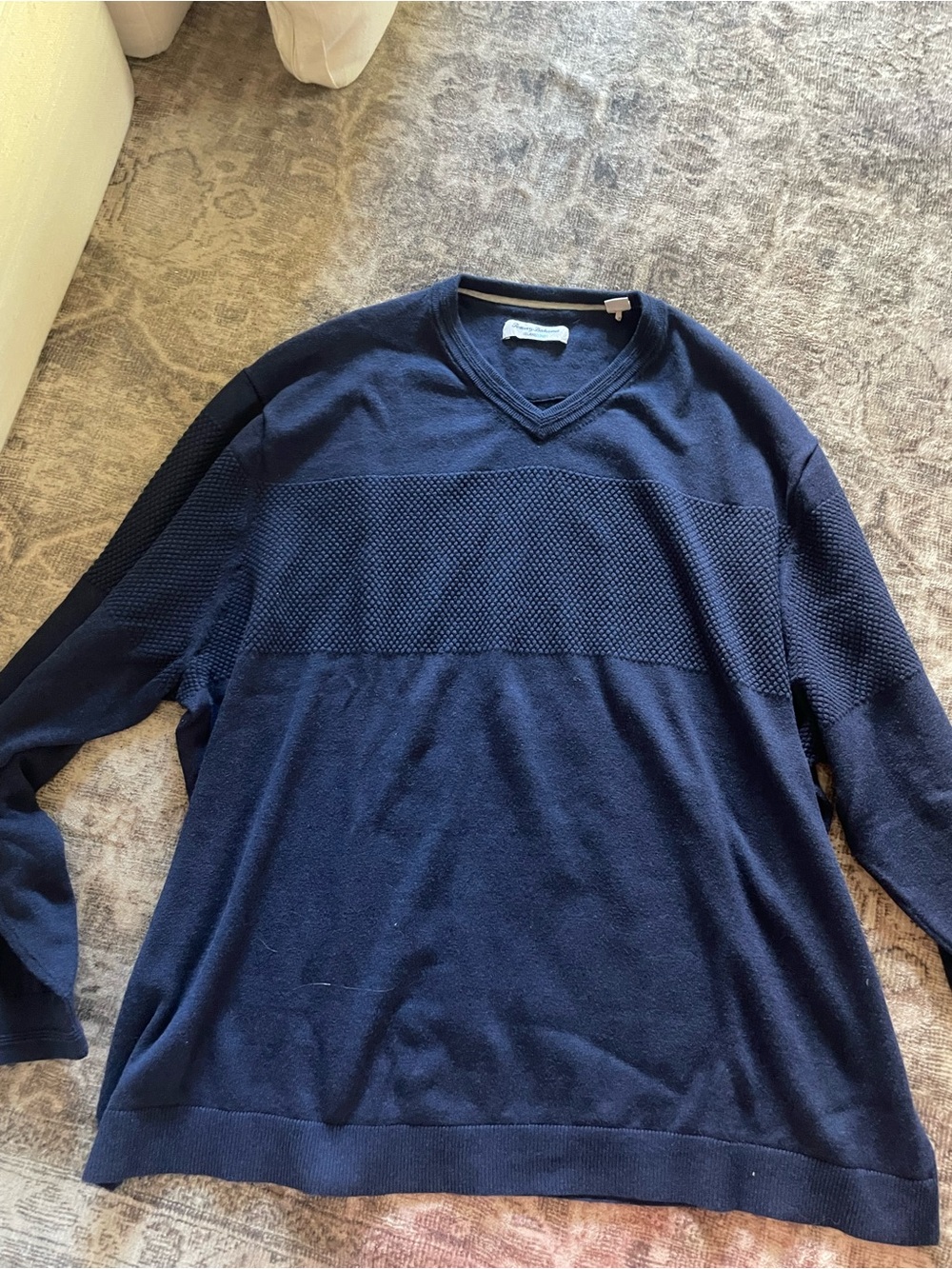 Tommy Bahama Men's V-Neck Sweater in Navy